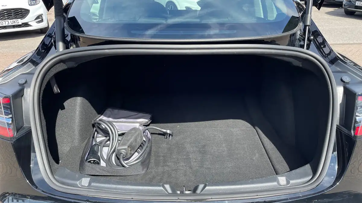 2023-tesla-model-3-e-rwd-241bhp-big-14