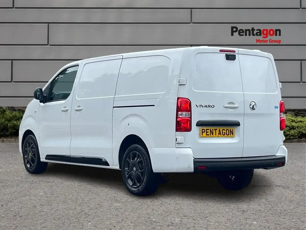 2024-vauxhall-vivaro-15td-xl-pro-big-1