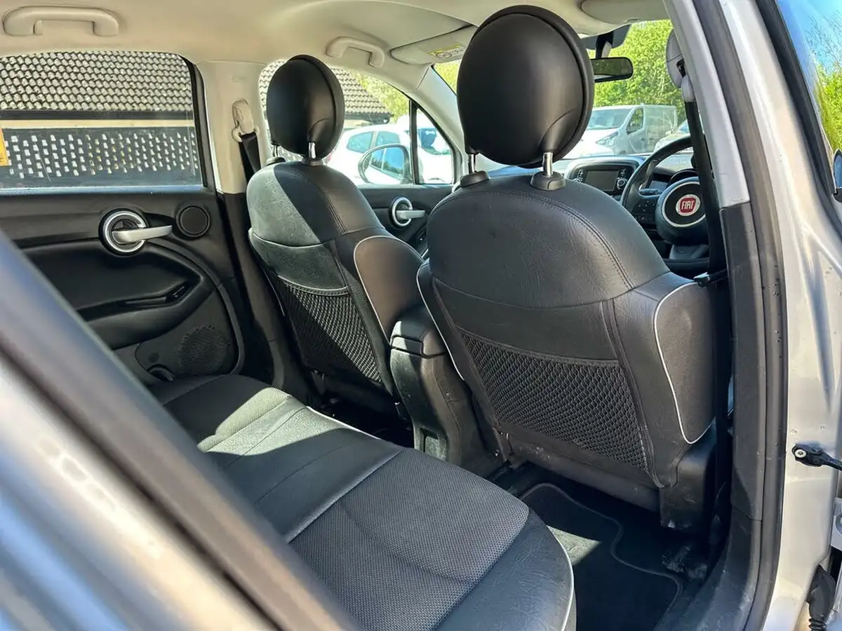 2015-fiat-500x-16multijet-ii-cross-plus-big-43