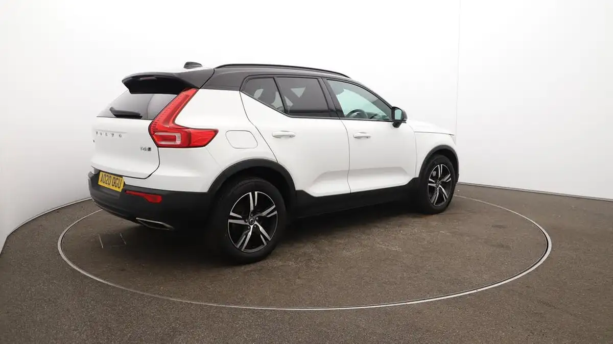 2020-volvo-xc40-20-t4-r-design-awd-big-53