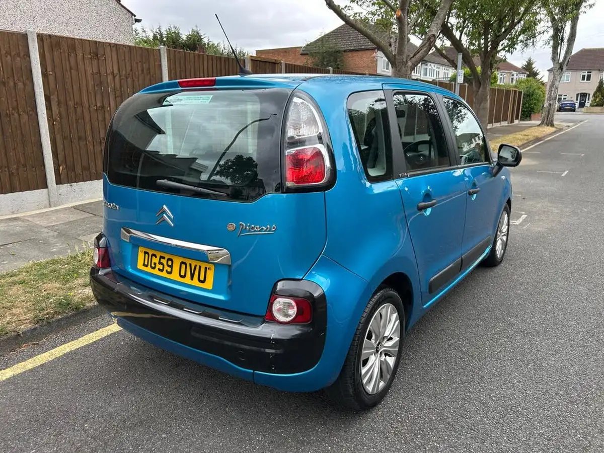 2009-citroen-c3-picasso-16hdi-vtr-big-6