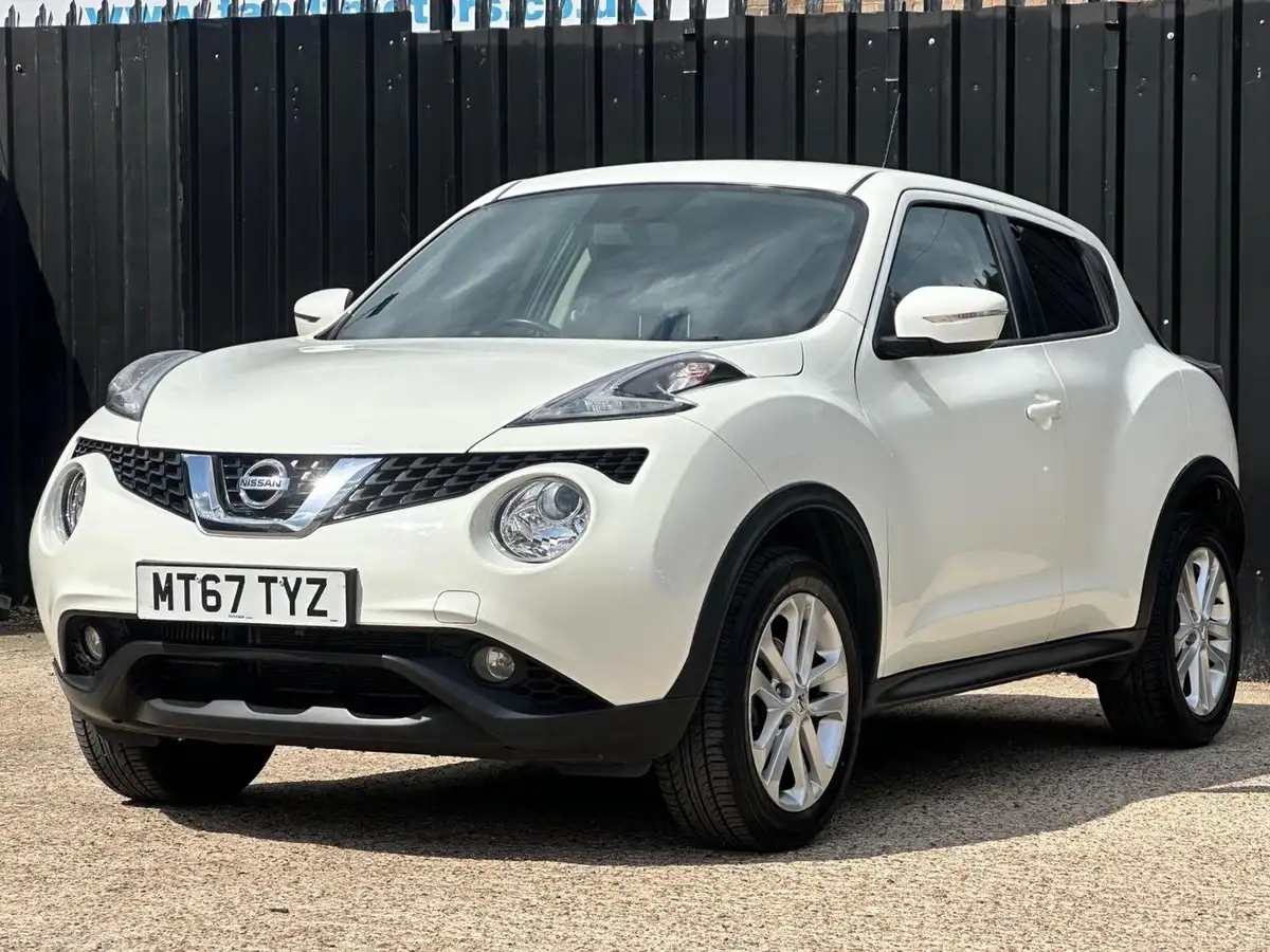2017-nissan-juke-12-acenta-big-3