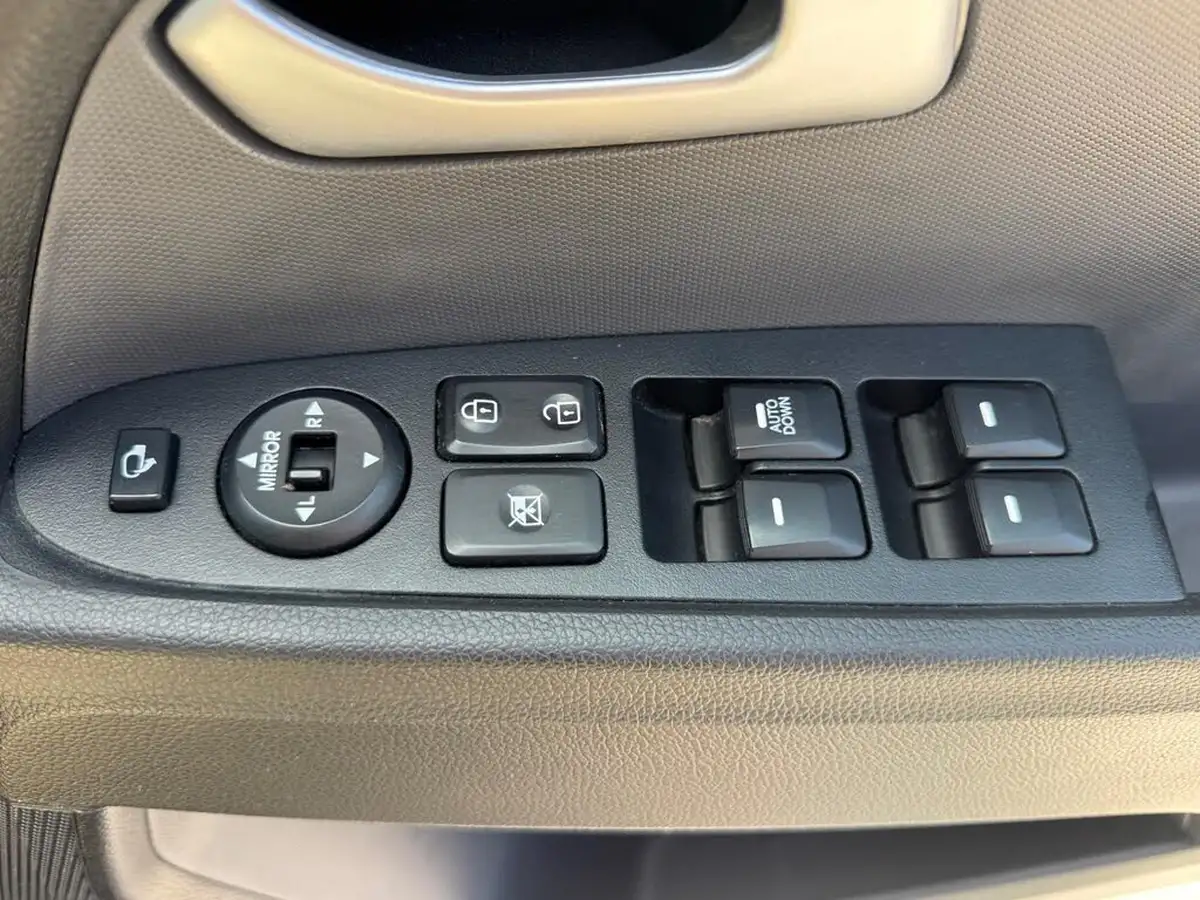 2012-kia-sportage-20td-kx-3-big-41