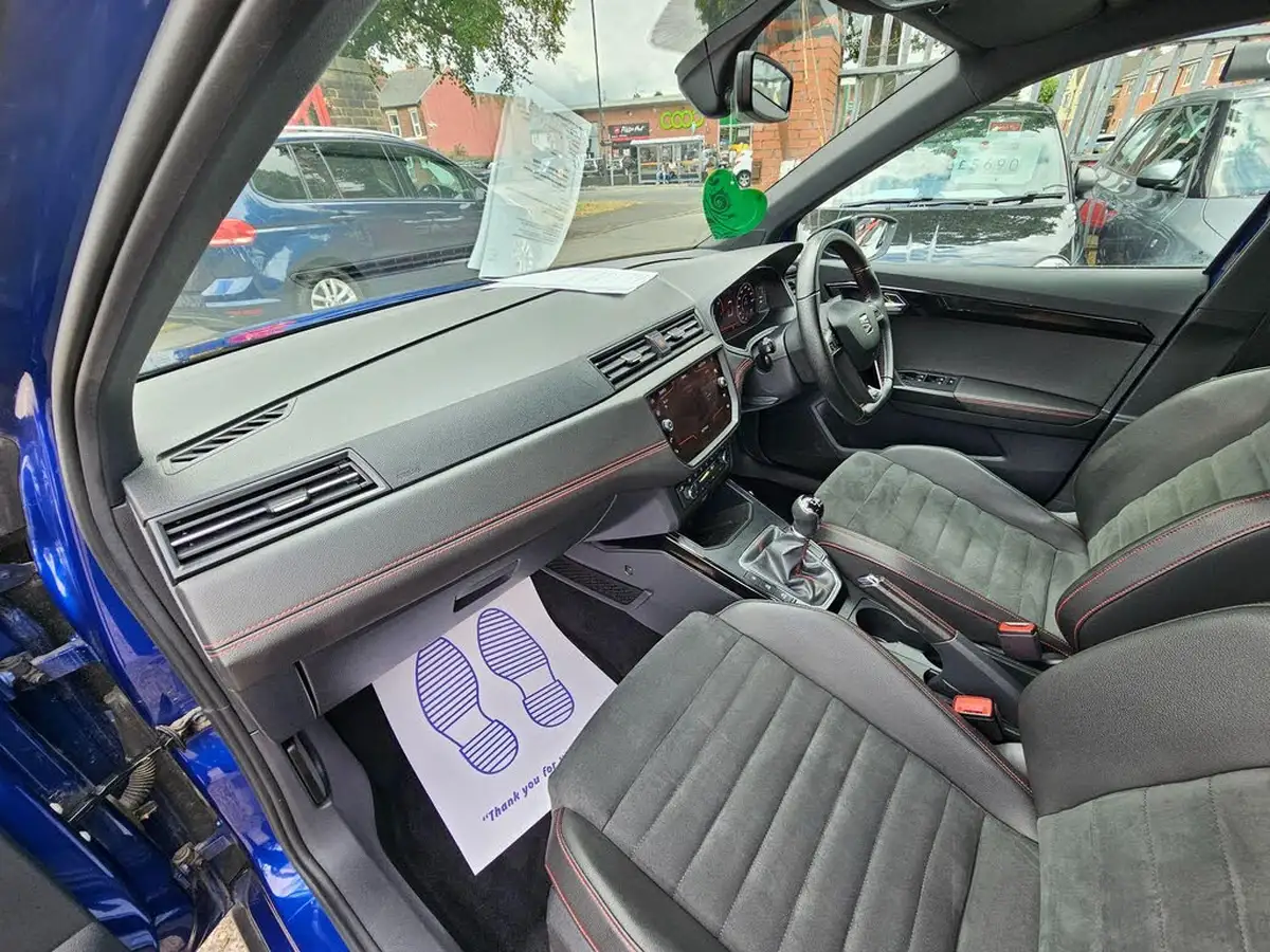 2018-seat-arona-16tdi-fr-sport-big-27