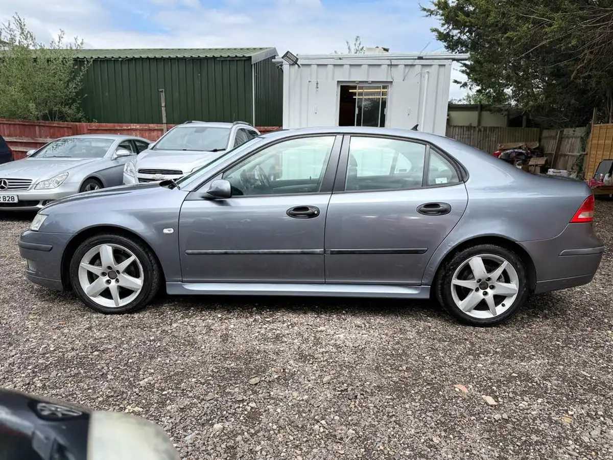 2007-saab-9-3-19td-vector-sport-150ps-saloon-4d-auto-big-7