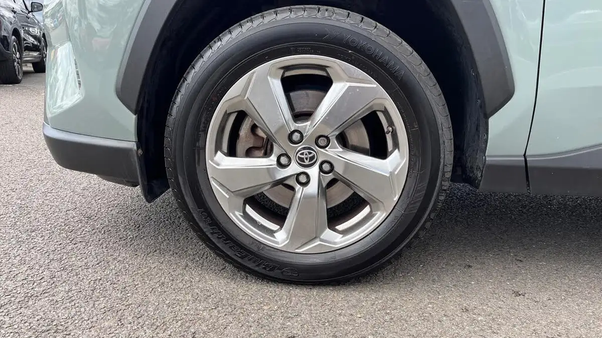 2021-toyota-rav4-25-vvt-i-design-215bhp-big-38