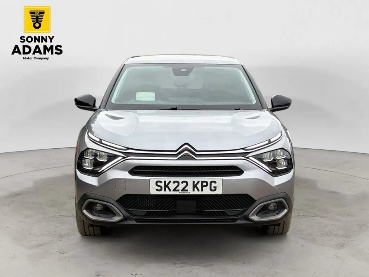 2022-citroen-c4-12-puretech-shine-130ps-big-1