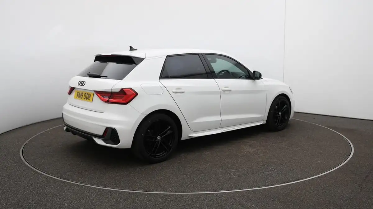 2019-audi-a1-10-30-tfsi-s-line-ss-tronic-big-51