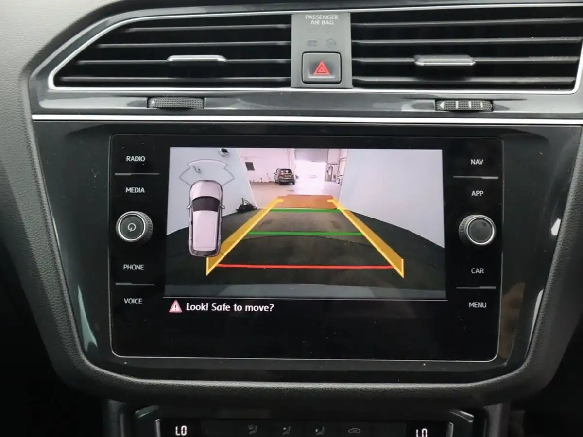 2019-volkswagen-tiguan-20tdi-match-150ps-big-19