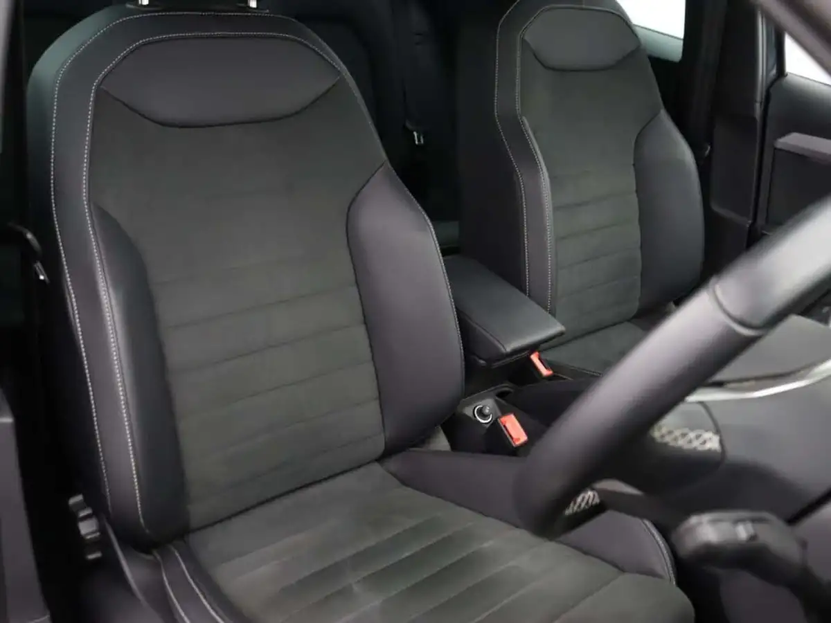 2022-seat-ibiza-10-tsi-xcellence-lux-110ps-dsg-big-8