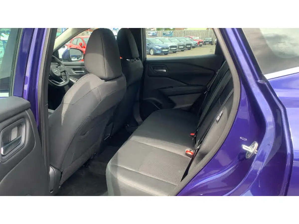 2023-nissan-qashqai-13-dig-t-acenta-premium-140ps-big-15