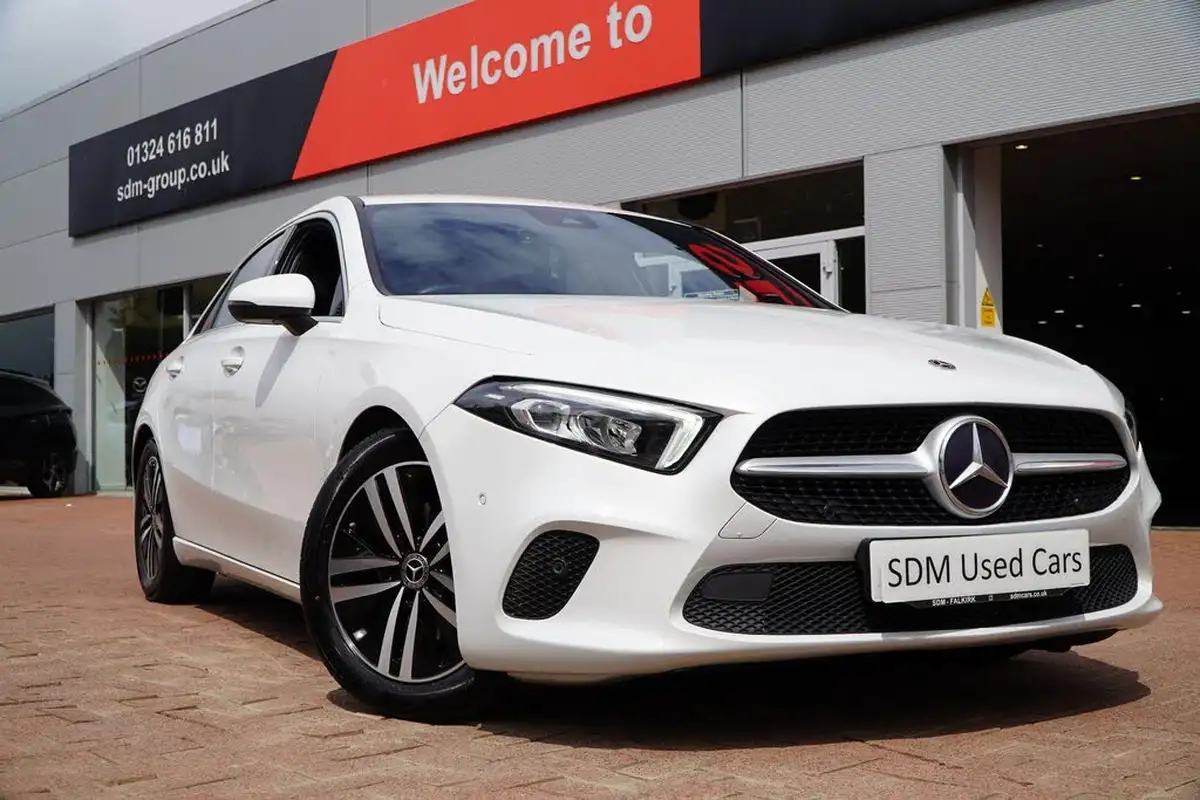 2021-mercedes-benz-a-class-13-a200-sport-executive-saloon-4d-7g-dct-big-4