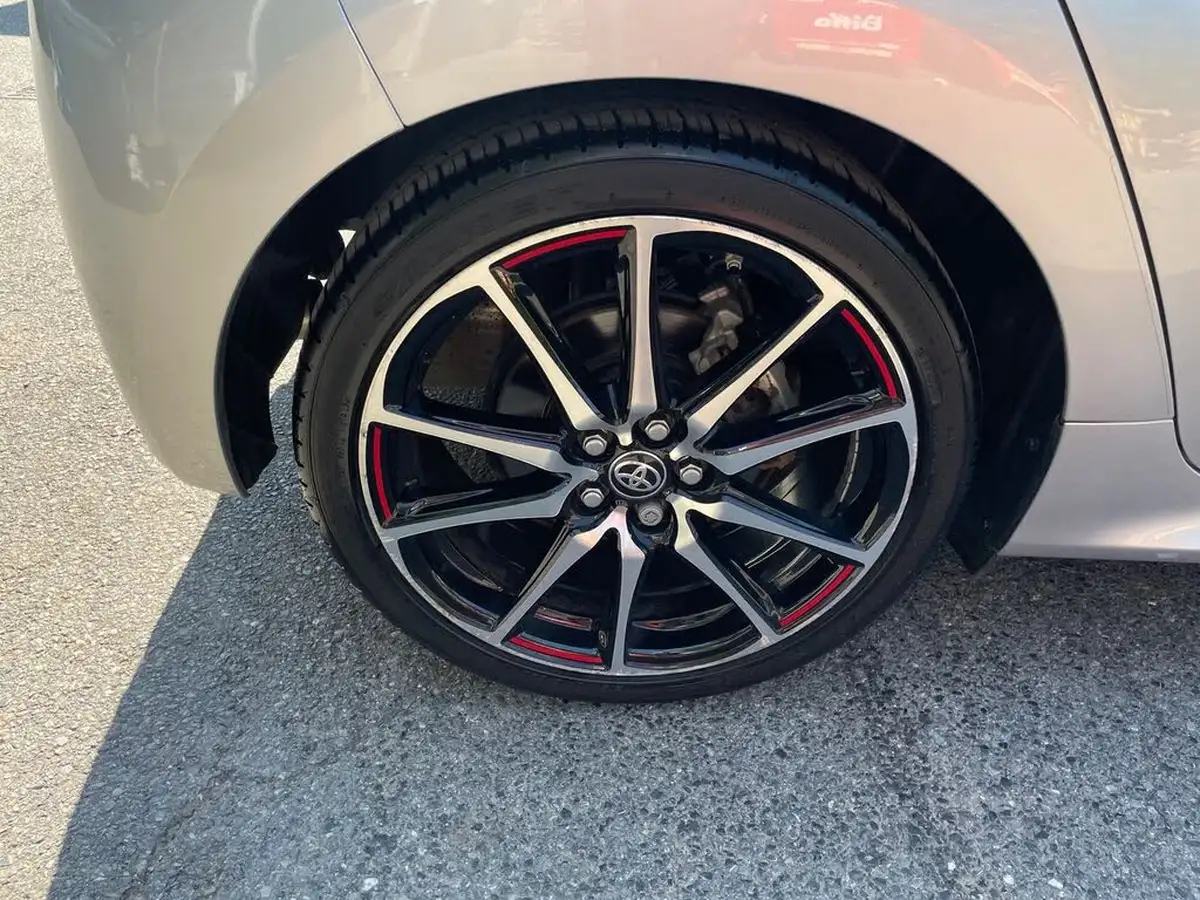 2023-toyota-yaris-15-vvt-i-gr-sport-114bhp-big-8