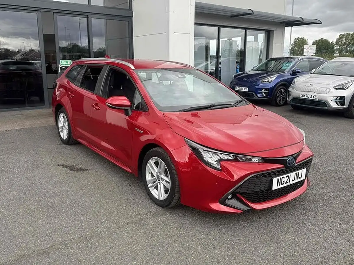 2021-toyota-corolla-18-vvt-i-icon-tech-spare-wheel-touring-sports-5d-big-40