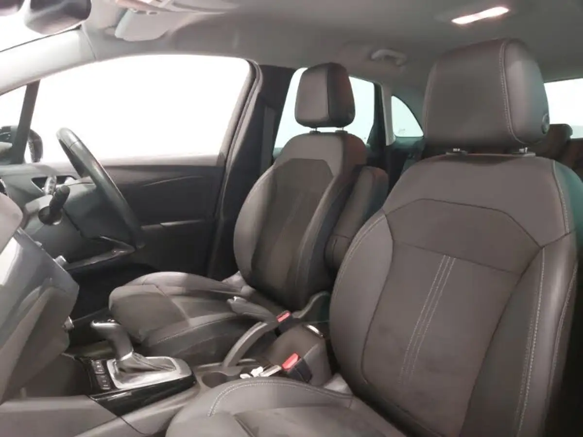 2022-vauxhall-crossland-15-ultimate-120ps-auto-big-4