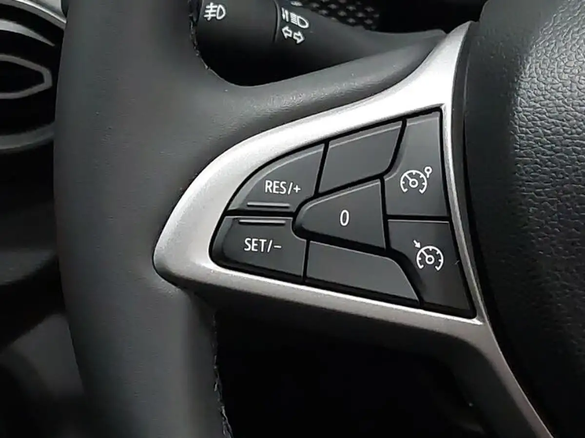 2023-dacia-sandero-10-tce-expression-90bhp-big-15