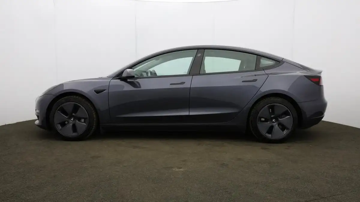 2023-tesla-model-3-e-long-range-346bhp-big-63
