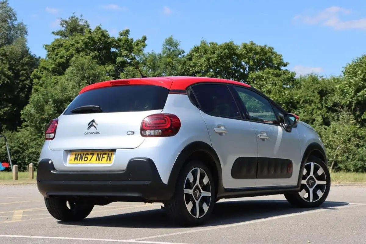 2017-citroen-c3-12-puretech-flair-nav-edition-big-17
