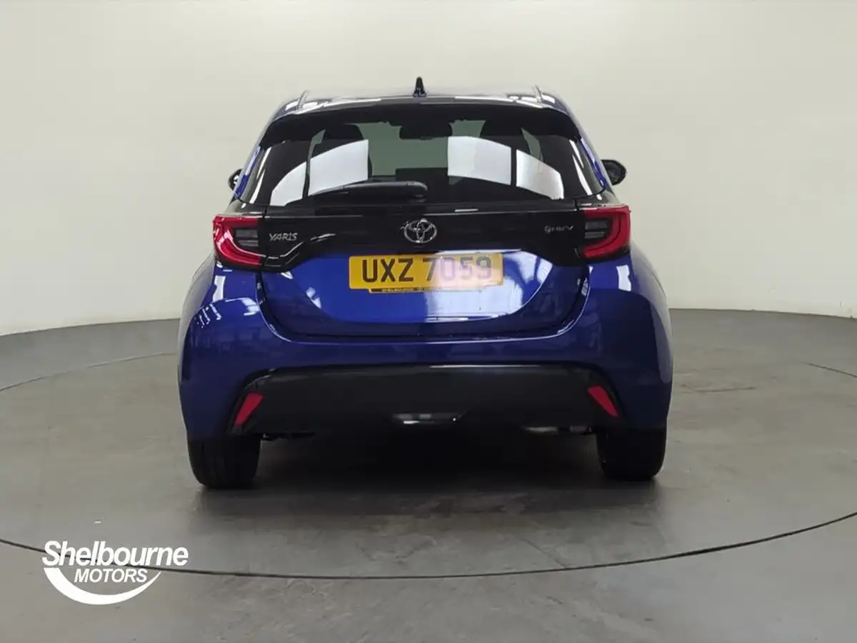 2025-toyota-yaris-15-vvt-i-excel-128bhp-big-12
