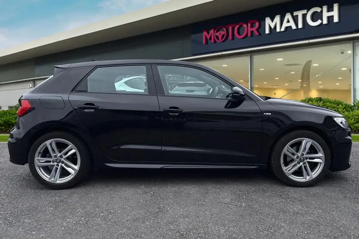 2020-audi-a1-10-30-tfsi-s-line-116ps-tronic-big-2