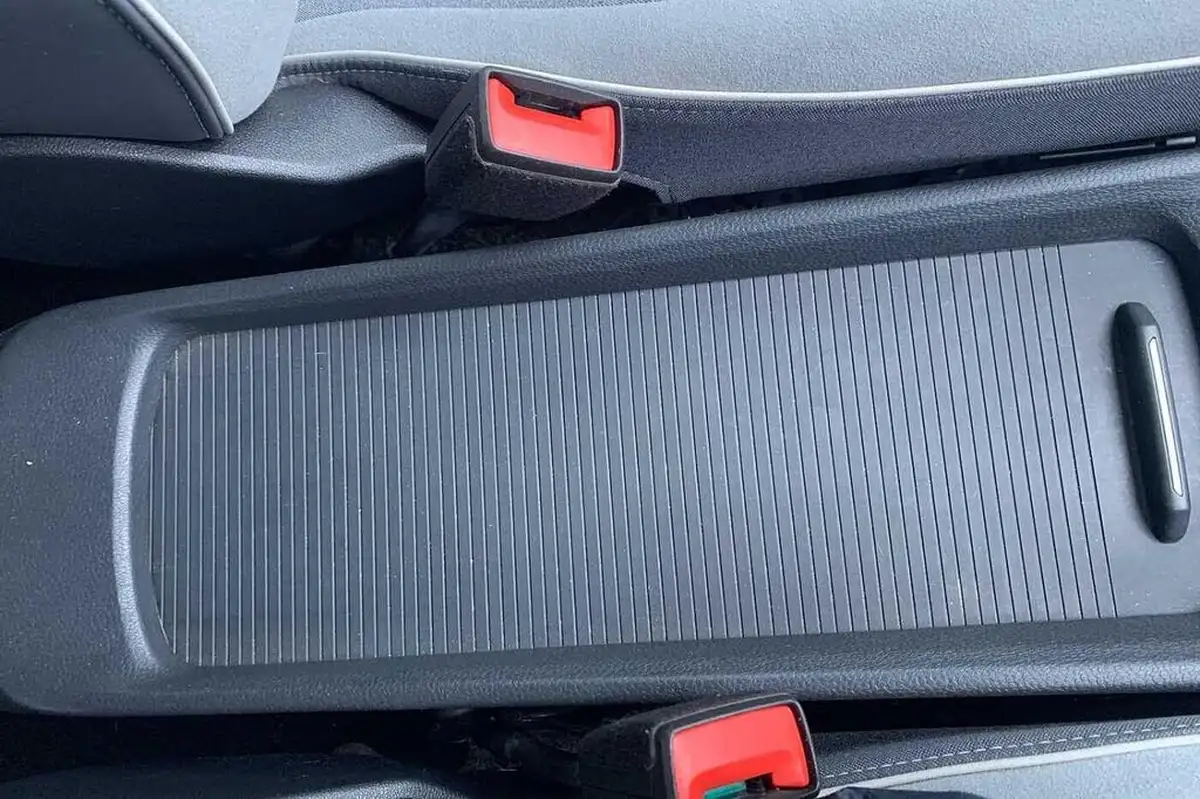 2021-volkswagen-id3-e-tech-big-26