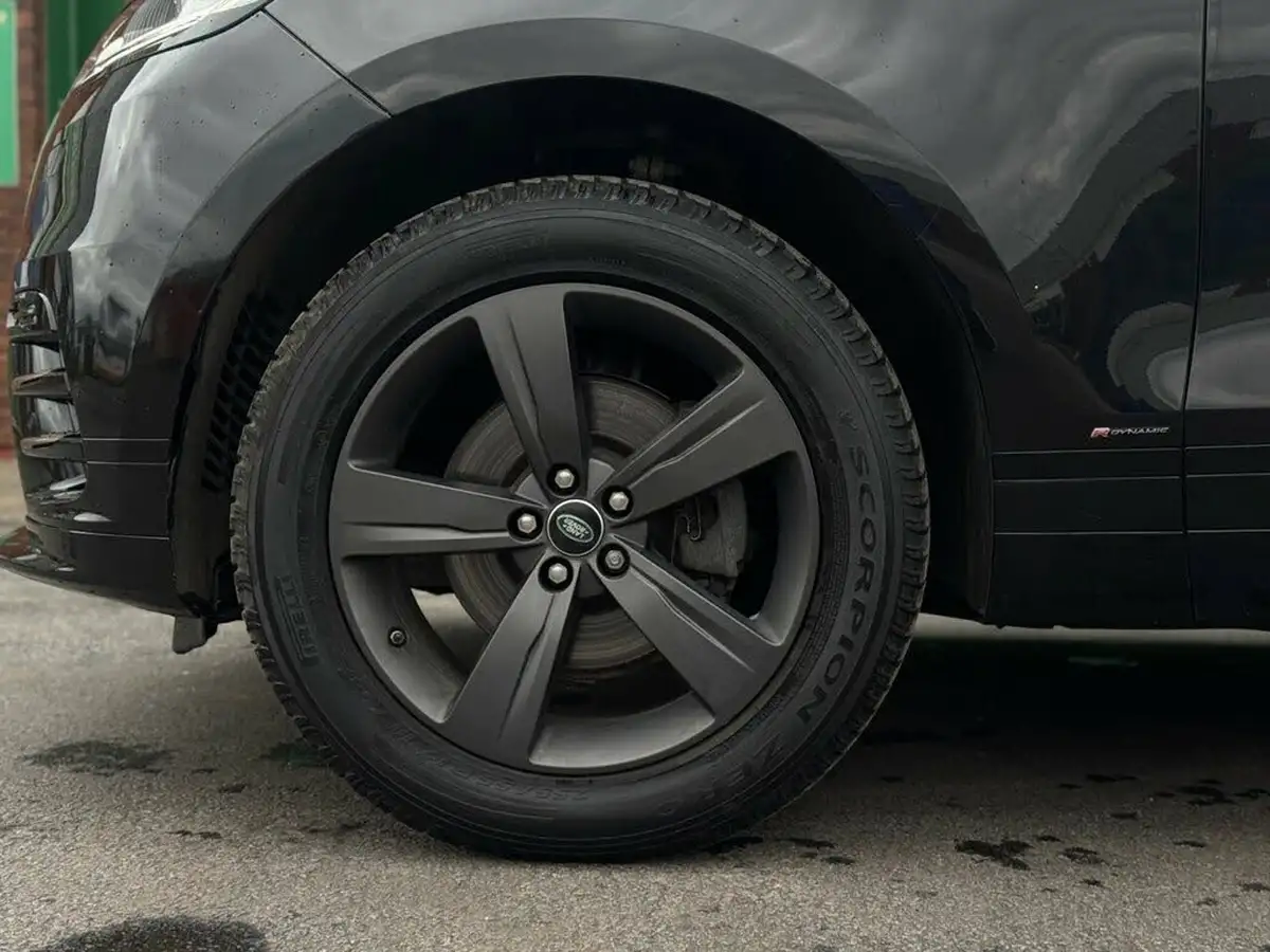 2019-land-rover-range-rover-velar-20-d180-r-dynamic-s-big-8