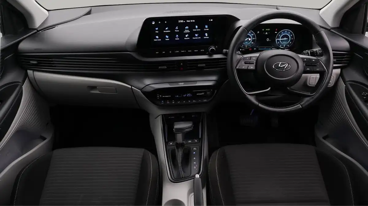 2022-hyundai-i20-10-t-gdi-ultimate-dct-big-13