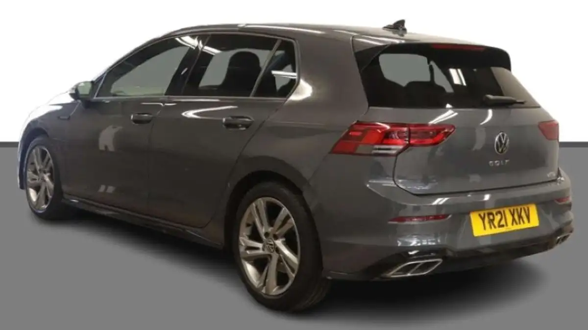 2021-volkswagen-golf-15-etsi-r-line-150ps-hatchback-big-4