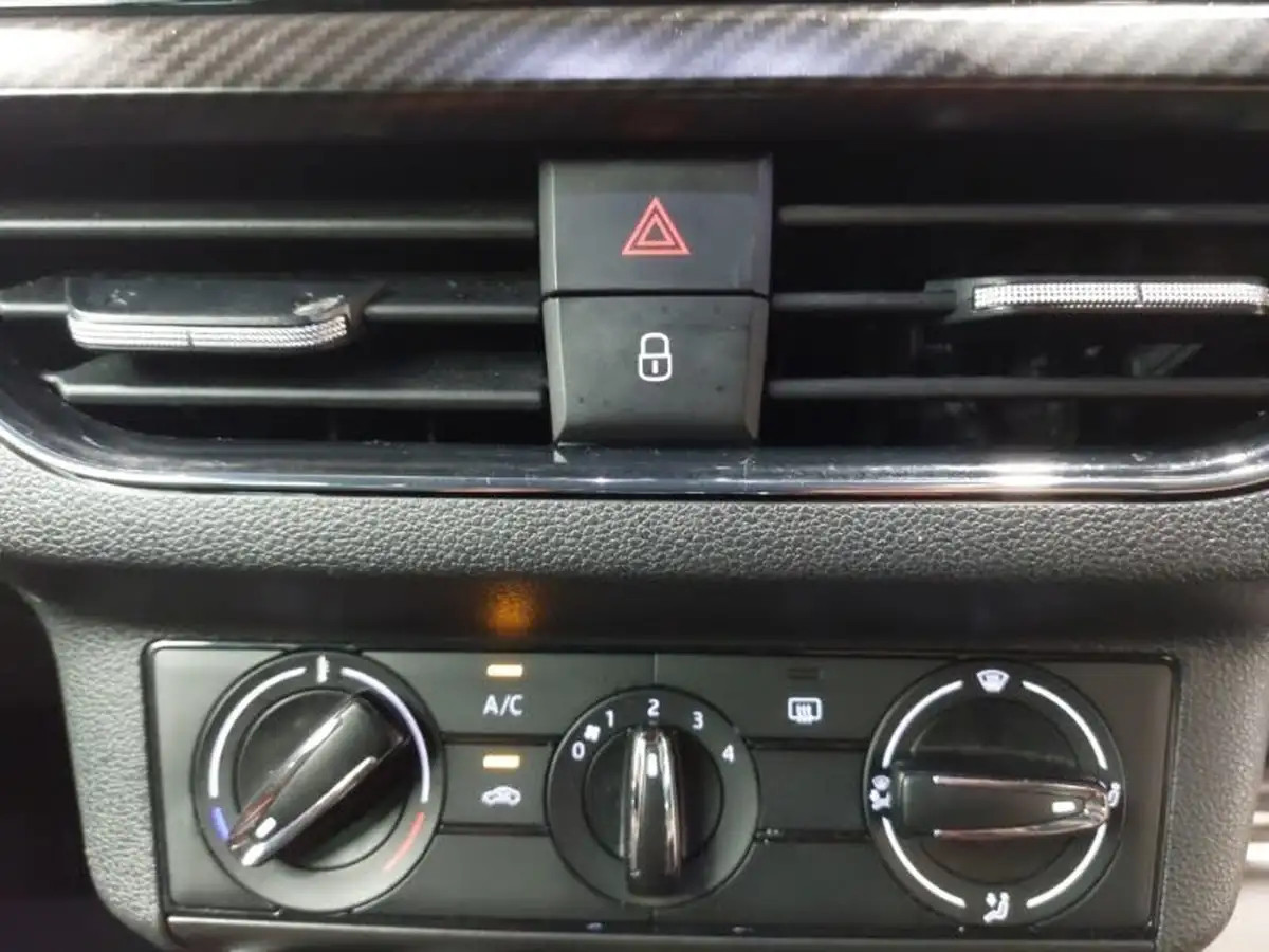 2023-skoda-kamiq-10-tsi-monte-carlo-109ps-dsg-big-12