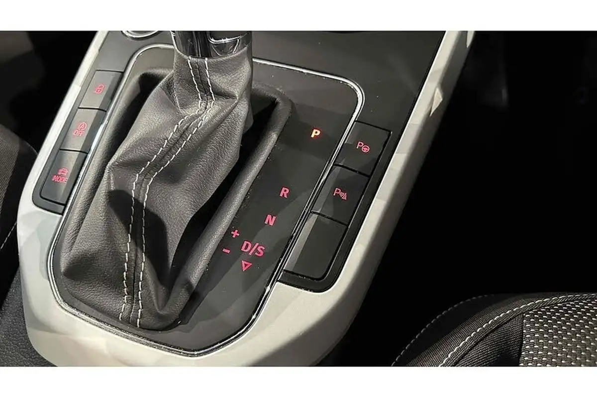 2018-seat-arona-10-tsi-xcellence-lux-dsg-big-47