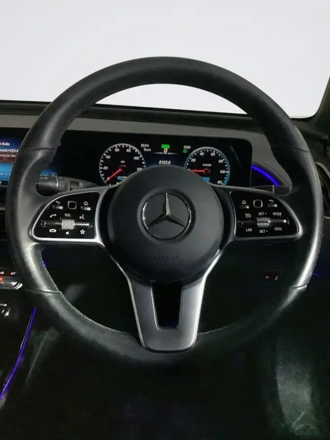 2021-mercedes-benz-eqc-e-eqc-400-sport-big-16