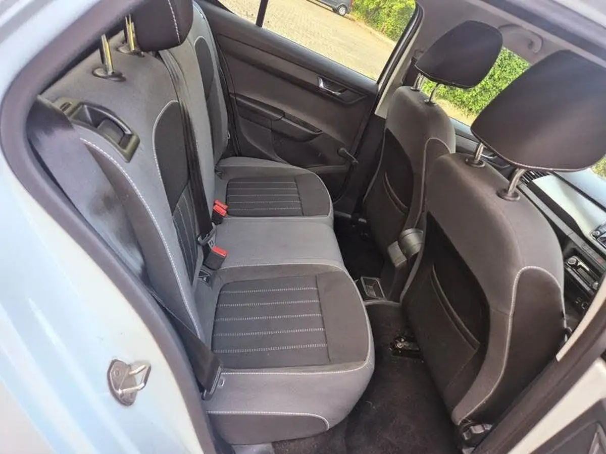 2019-skoda-fabia-10-tsi-se-l-95ps-ss-hatchback-big-15