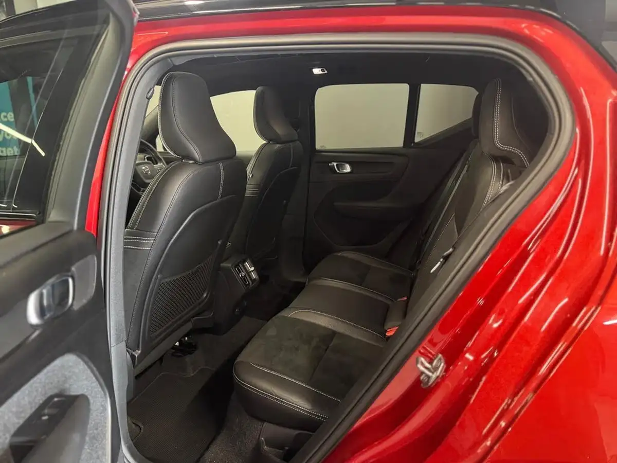 2019-volvo-xc40-15-t3-r-design-163bhp-geartronic-big-18