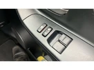 2016-toyota-yaris-133-icon-vvt-i-5d-small-26