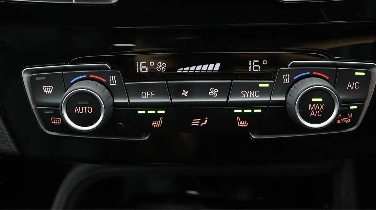 2021-bmw-x1-15-sdrive18i-m-sport-tech-pack-ii-dct-big-12