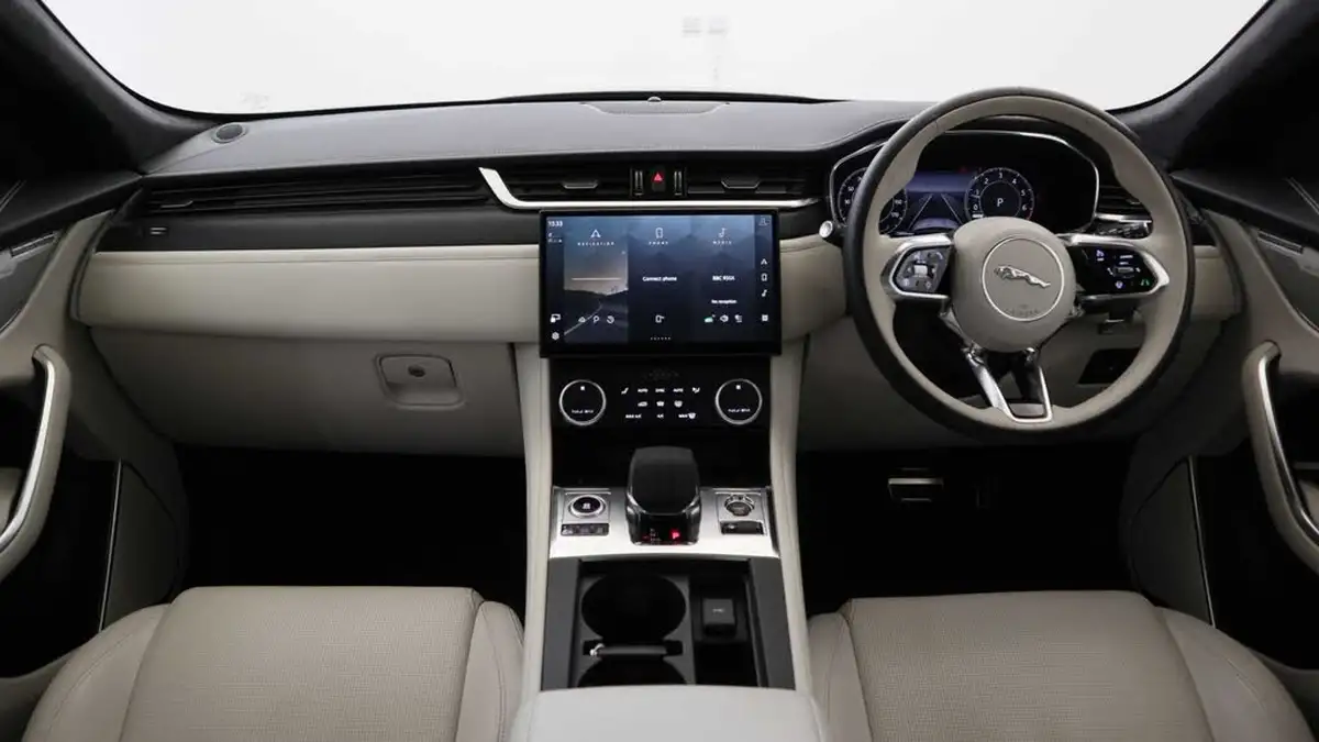 2024-jaguar-f-pace-20-p400e-r-dynamic-hse-black-big-8