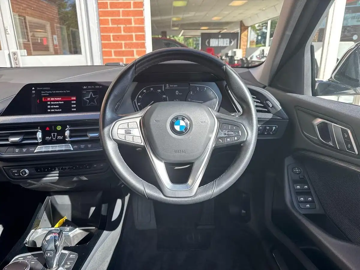 2020-bmw-1-series-15-118i-sport-138bhp-dct-big-11