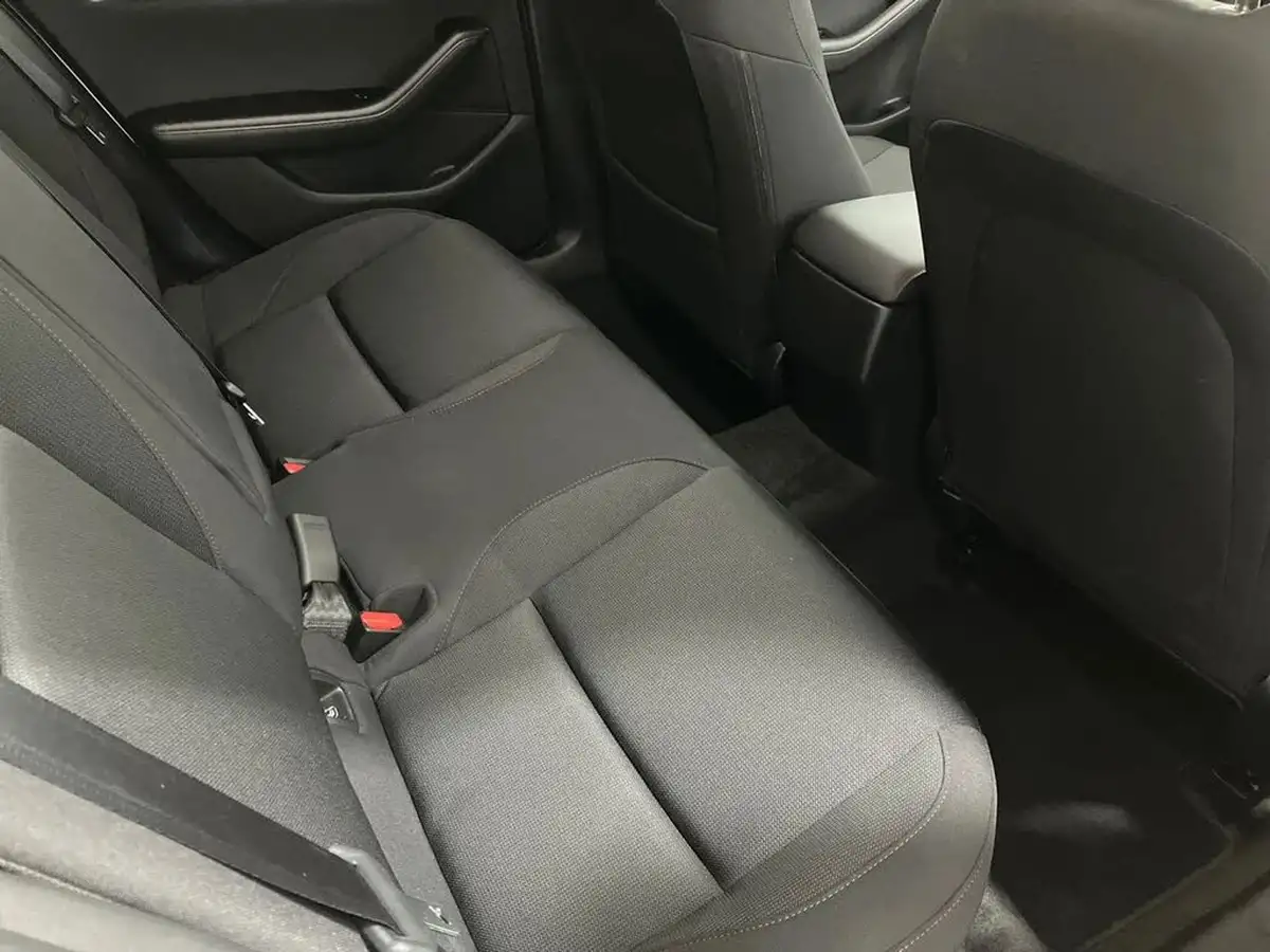 2024-mazda-mazda3-25-e-skyactiv-g-homura-big-33