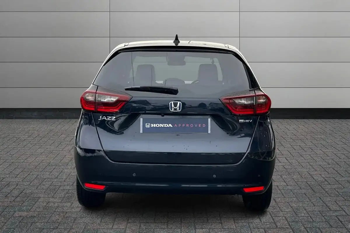 2020-honda-jazz-15-i-mmd-ex-big-4