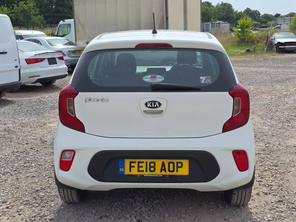 2018-kia-picanto-125-2-84bhp-adap-auto-big-11