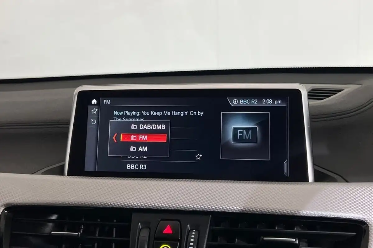 2022-bmw-x1-15-xdrive-25e-phev-m-sport-big-29
