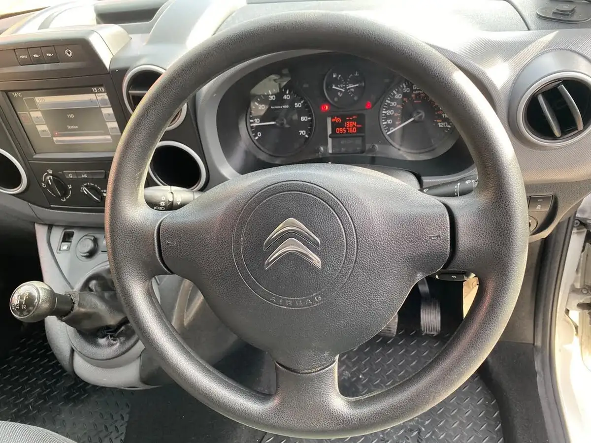2018-citroen-berlingo-16td-l1-850-enterprise-special-edition-panel-big-31