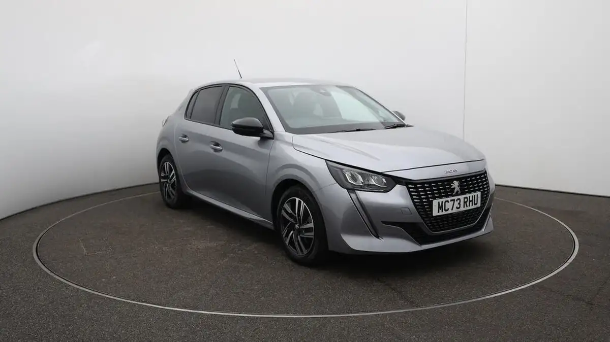 2023-peugeot-208-12-puretech-allure-premium-100ps-big-42