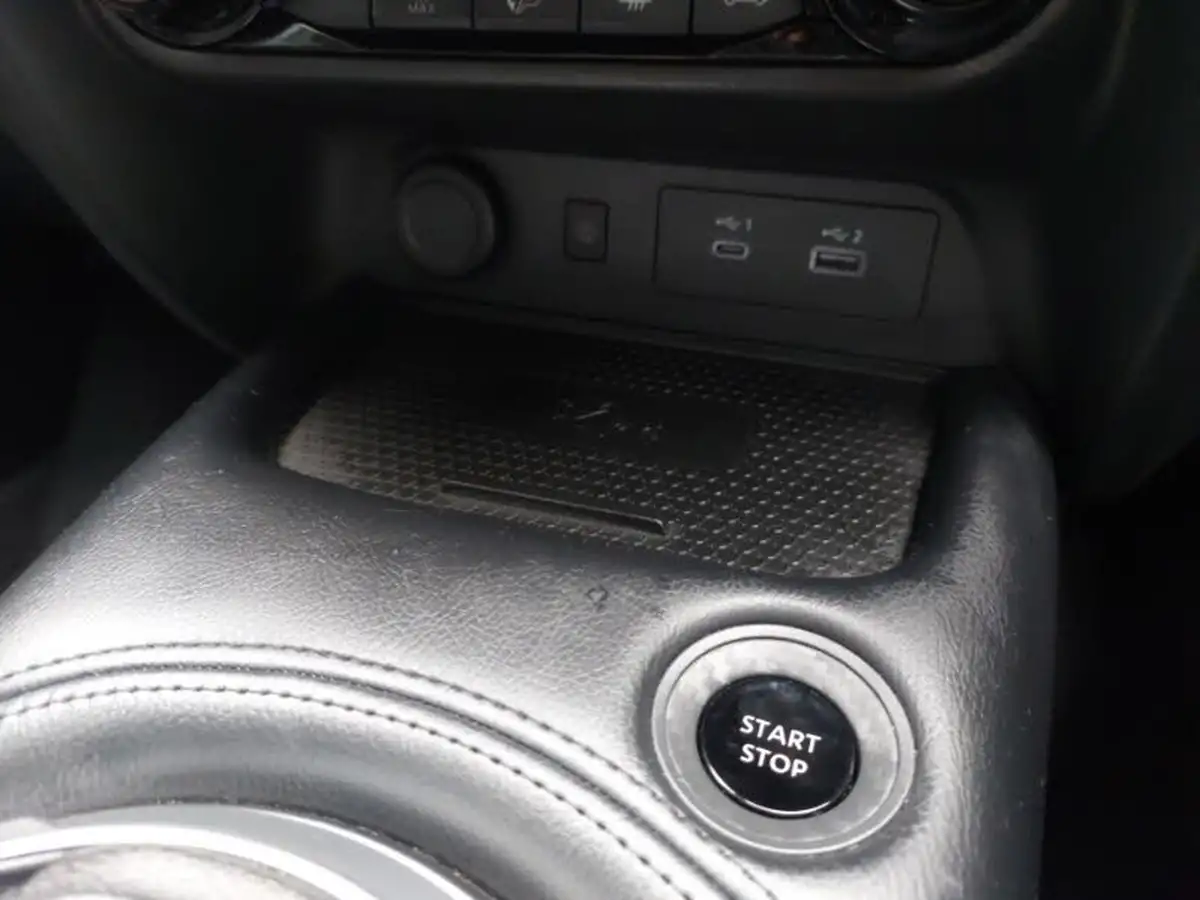 2024-nissan-juke-16-hybrid-n-connecta-big-18