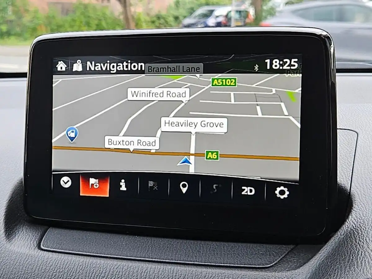 2019-mazda-mazda2-15-gt-sport-nav-115ps-big-17