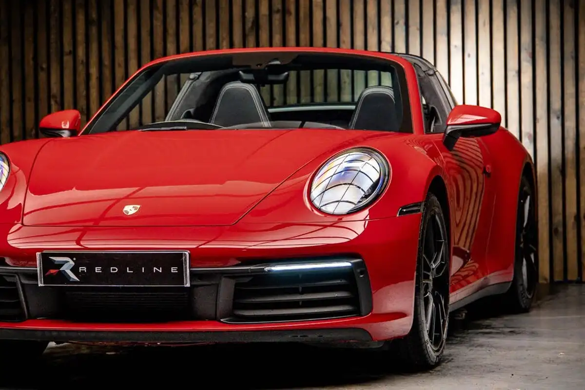2020-porsche-911-30-targa-4-big-13