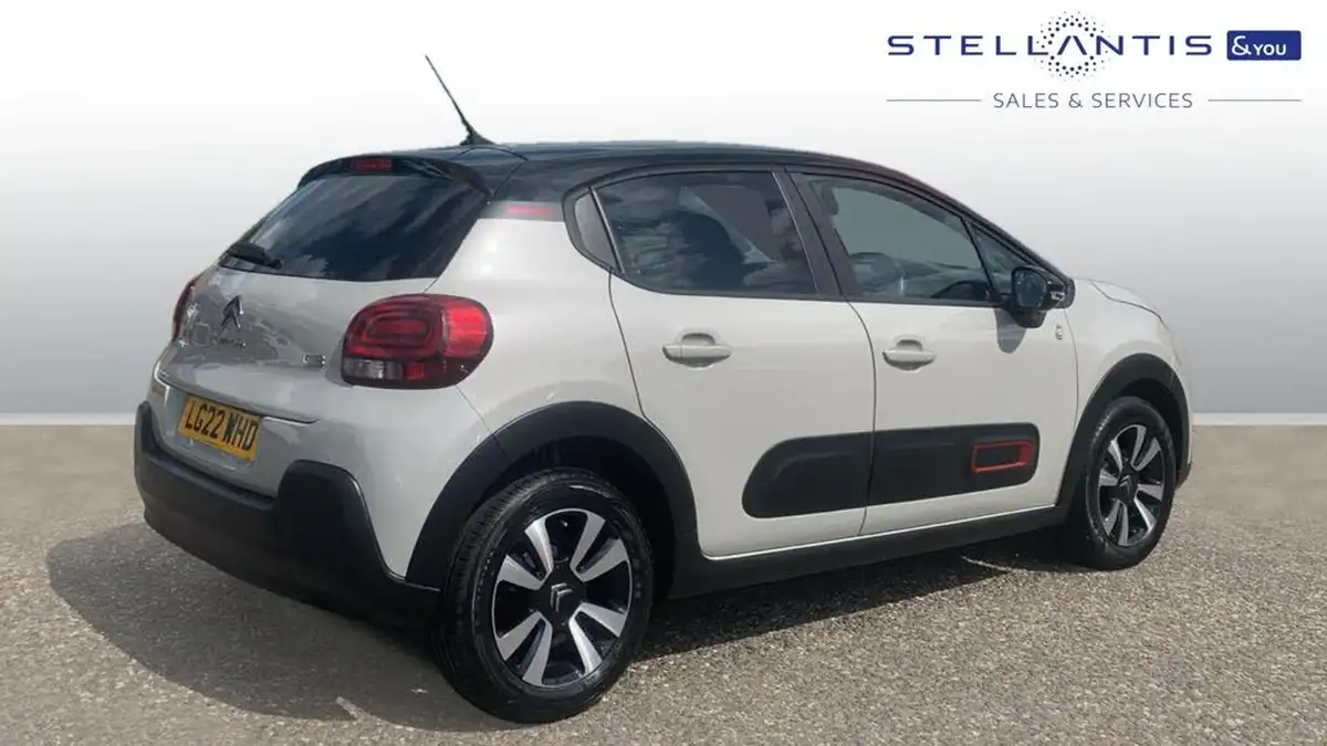 2022-citroen-c3-12-puretech-c-series-big-2