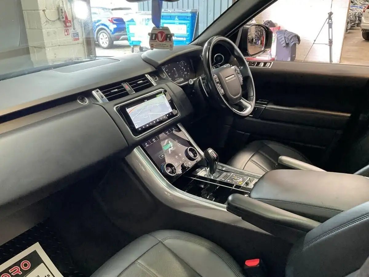 2019-land-rover-range-rover-sport-30-sdv6-hse-dynamic-big-30
