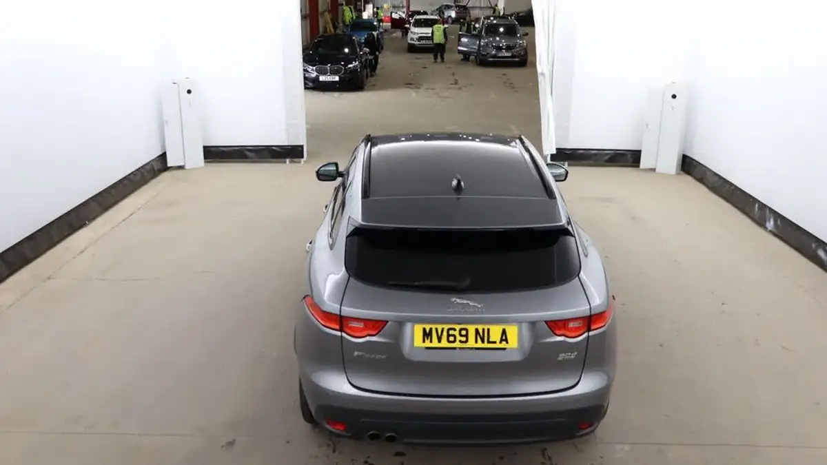 2019-jaguar-f-pace-20-i4d-r-sport-180ps-awd-auto-big-5