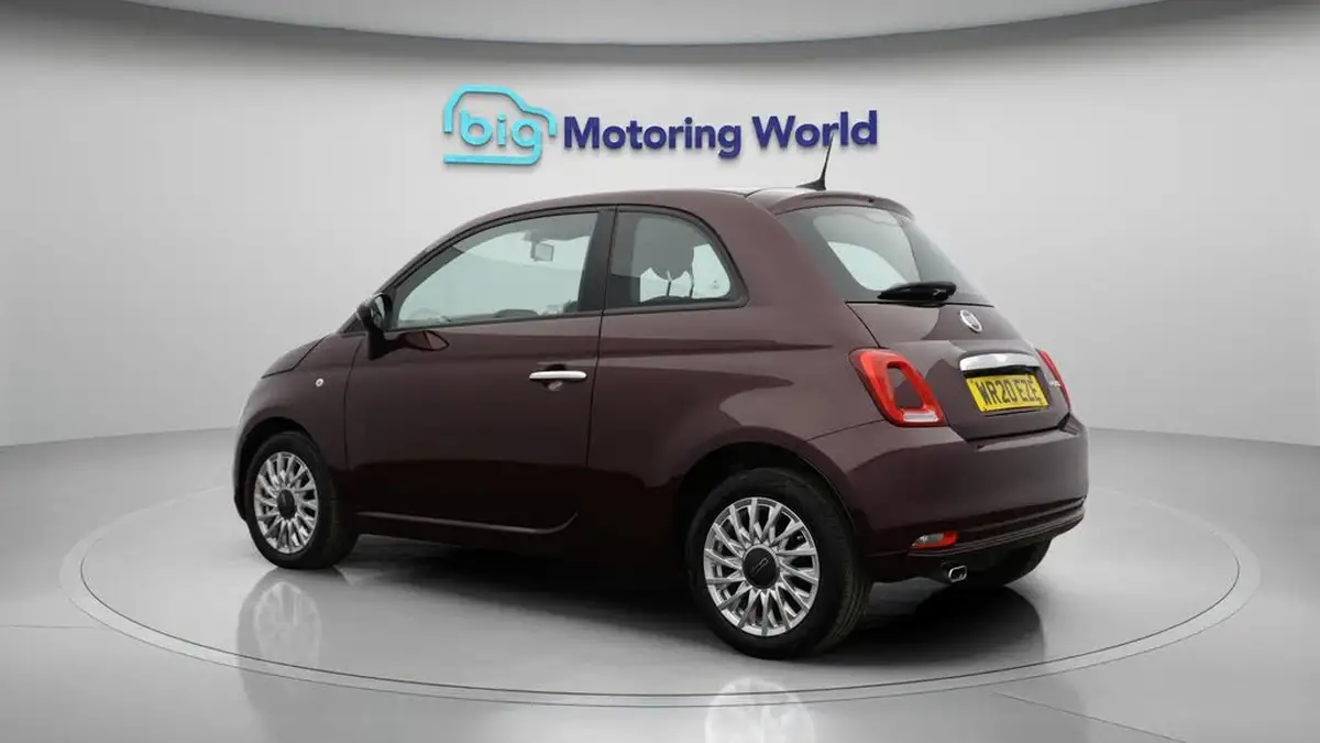 2020-fiat-500-10-lounge-big-5